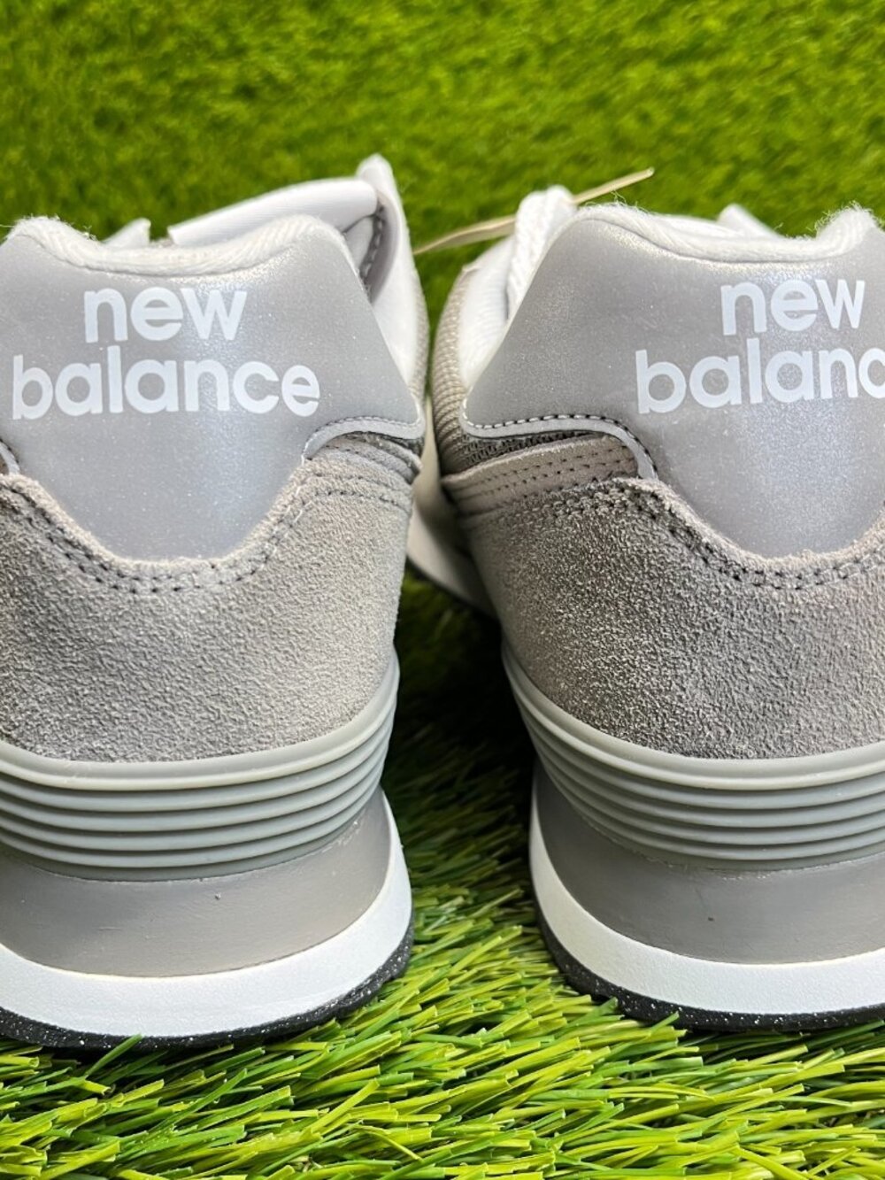 New Balance 574 Classic Mens Size 8 Gray White Athletic Running Shoes Sneakers - Picture 6 of 10